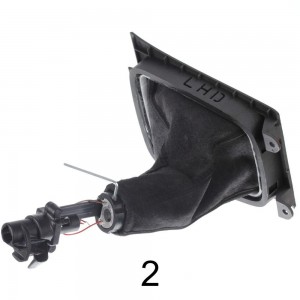 Opel Astra G Coupe Cabrio CC OPC soufflet de levier de vitesse vue de dessous avec câble